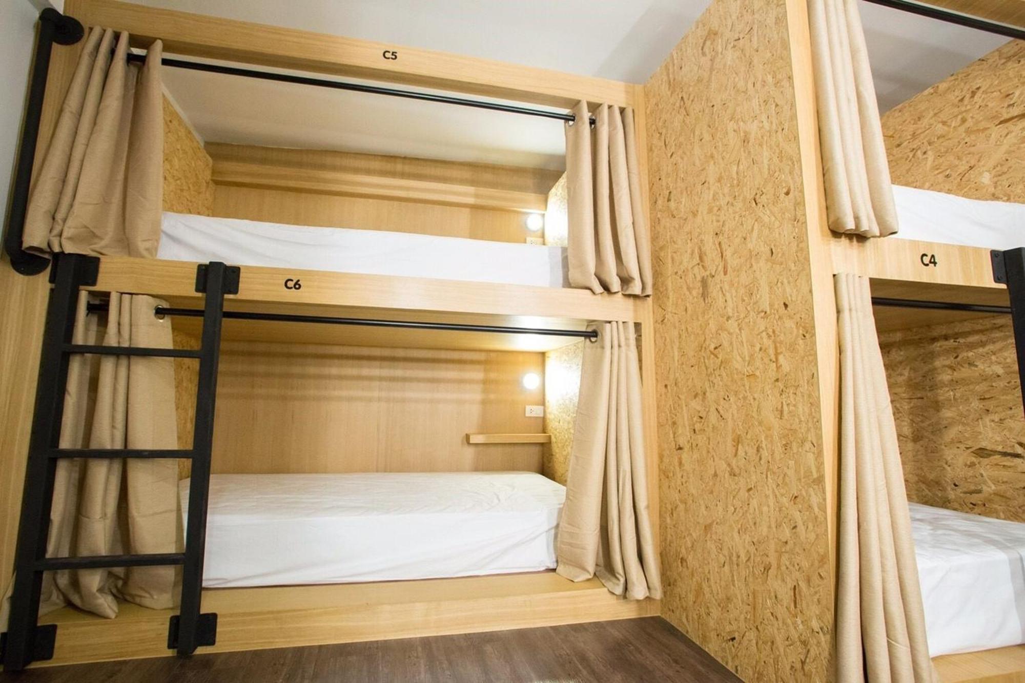 Vestique Hostel Чиангмай Экстерьер фото