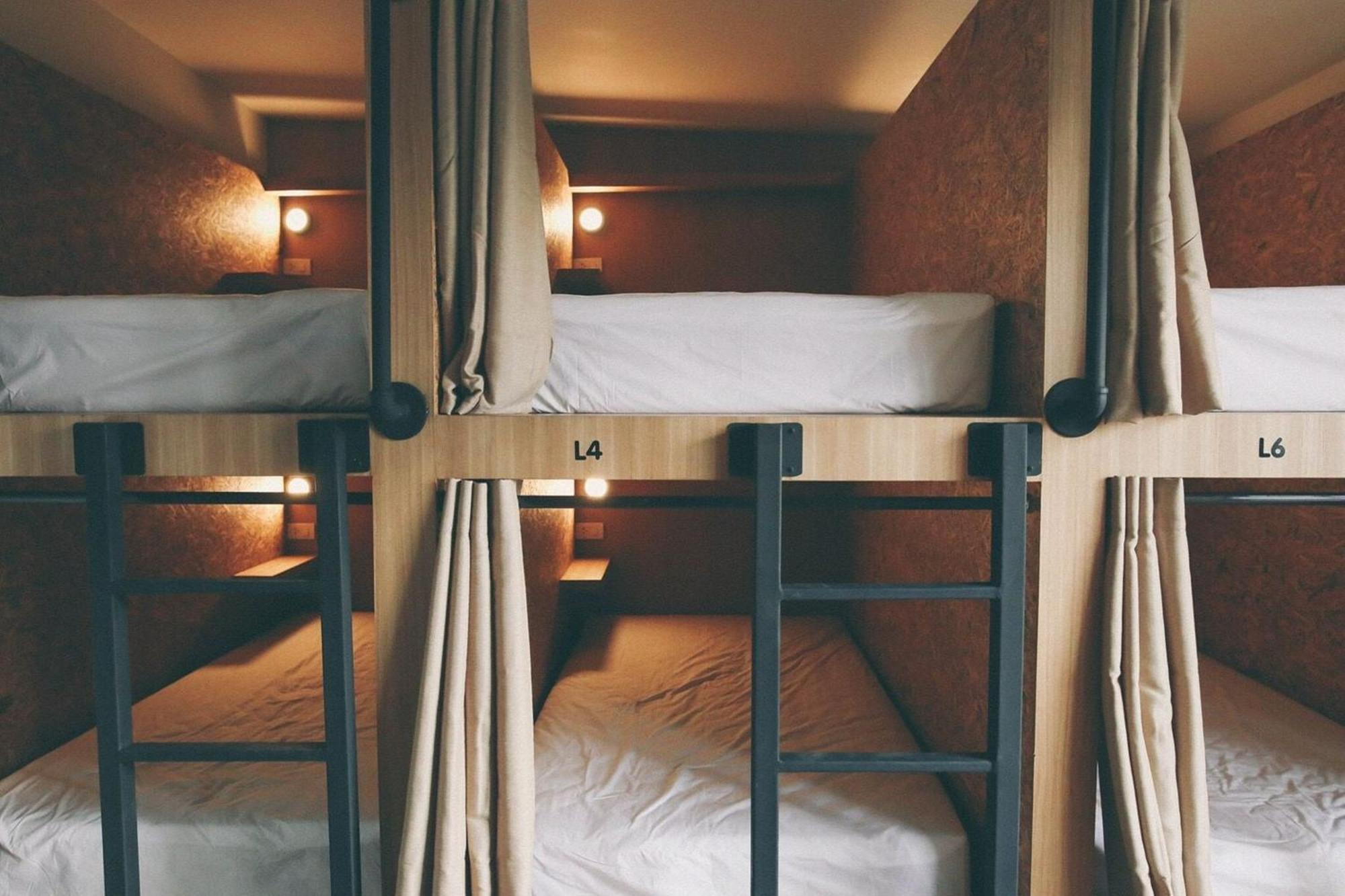 Vestique Hostel Чиангмай Экстерьер фото
