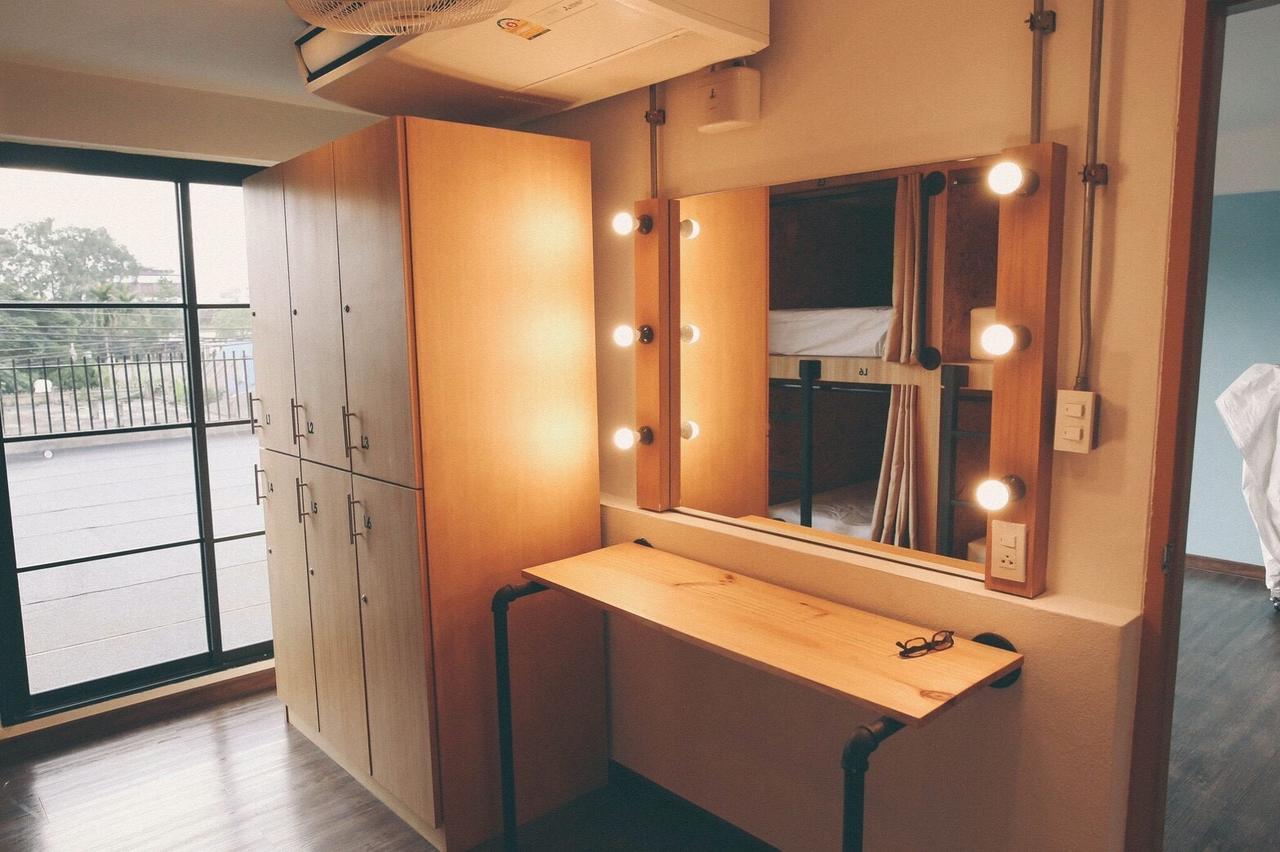 Vestique Hostel Чиангмай Экстерьер фото
